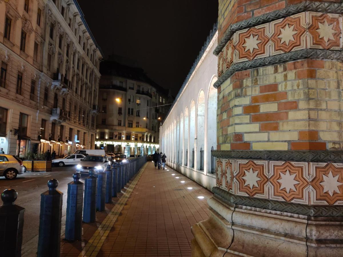 Suzan'S Apartment In The Heart Of Budapeszt Zewnętrze zdjęcie